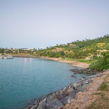 Marina View Apartment Airlie Beach Dış mekan fotoğraf
