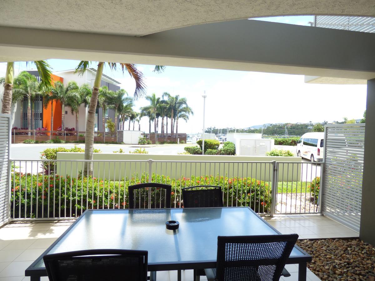 Marina View Apartment Airlie Beach Dış mekan fotoğraf