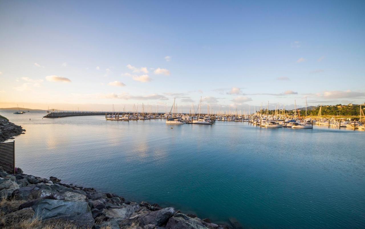 Marina View Apartment Airlie Beach Dış mekan fotoğraf